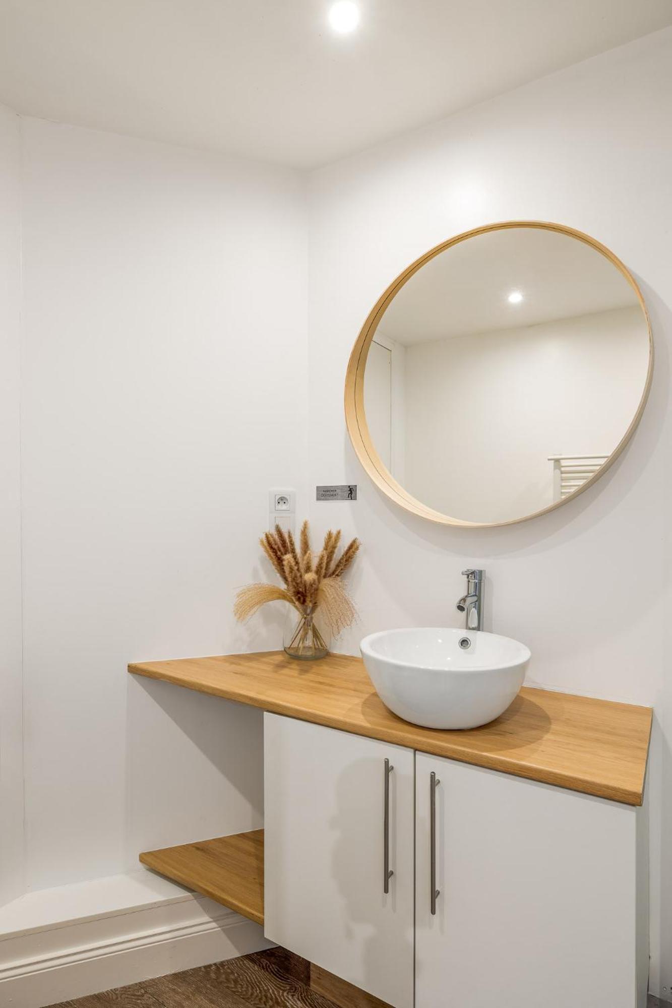 Maya Appartements & Suites Cosne-sur-Loire Eksteriør billede